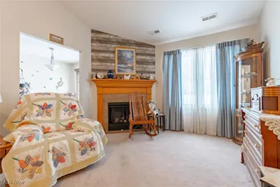 1425 Channonbrook Street SW, Canton, OH 44710 - Photo 7