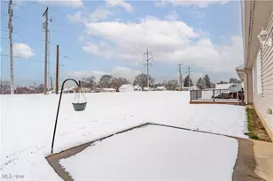 1425 Channonbrook Street SW, Canton, OH 44710 - Photo 27