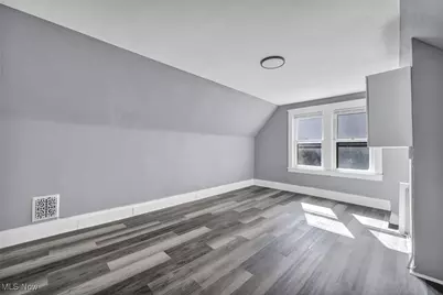 10112 Kinsman Road, Loveland, OH 44104 - Photo 39