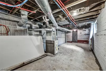 10112 Kinsman Road, Loveland, OH 44104 - Photo 47