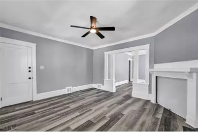 10112 Kinsman Road, Loveland, OH 44104 - Photo 29