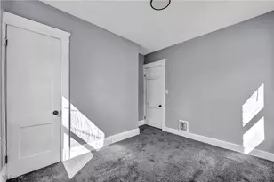 10112 Kinsman Rd, Loveland, OH 44104 - Photo 35