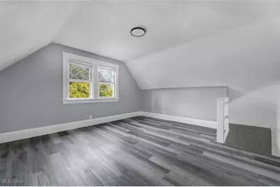 10112 Kinsman Road, Loveland, OH 44104 - Photo 45