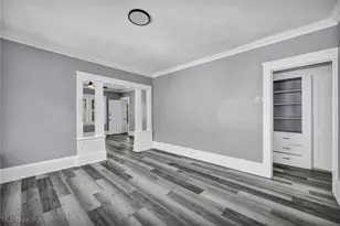 10112 Kinsman Rd, Loveland, OH 44104 - Photo 27