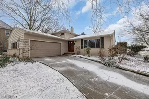 2990 Hampton Rd, Loveland, OH 44120 - Photo 1