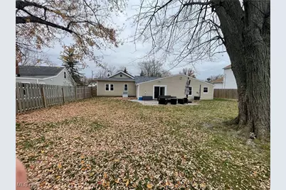 34205 Victor Drive, Eastlake, OH 44095 - Photo 15