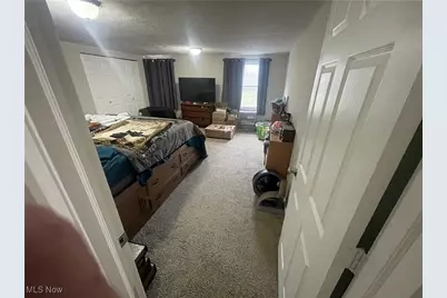 34205 Victor Drive, Eastlake, OH 44095 - Photo 9