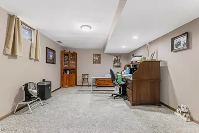 487 Hilbish Avenue, Akron, OH 44312 - Photo 31