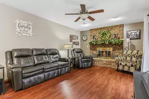 487 Hilbish Ave, Akron, OH 44312 - Photo 17