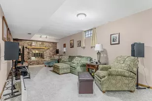 487 Hilbish Ave, Akron, OH 44312 - Photo 29