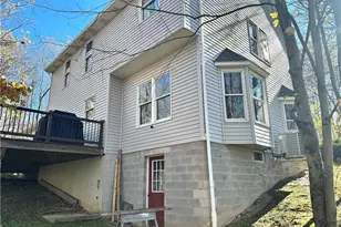 49698 Parkview Dr, East Liverpool, OH 43920 - Photo 5