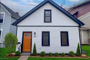 2276 W 41st St, Loveland, OH 44113 - Photo 1