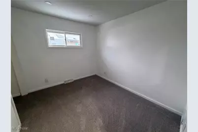 311 High Avenue, Niles, OH 44446 - Photo 7