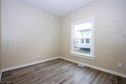 27 S State Street, Rittman, OH 44270 - Photo 7