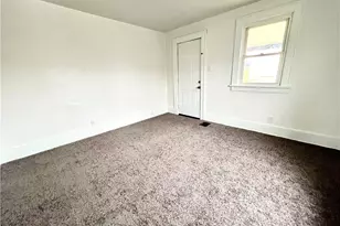 208 Hudson Ave, Weirton, WV 26062 - Photo 11