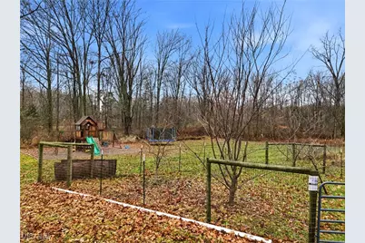 26405 Hawley Road, Wellington, OH 44090 - Photo 11