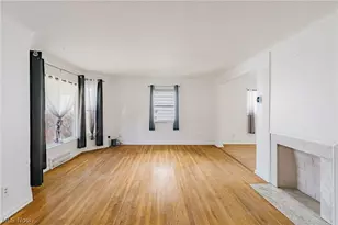 1911 Beverly Hills Dr, Euclid, OH 44117 - Photo 3