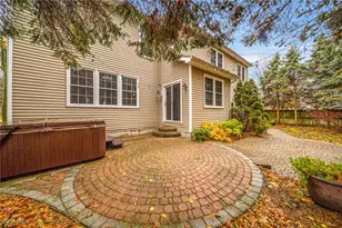 7340 Maple St, Mentor, OH 44060 - Photo 45