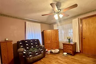 120 Carson Ln, Little Hocking, OH 45742 - Photo 3