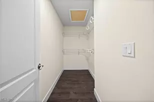 35873 Westminister Ave, North Ridgeville, OH 44039 - Photo 23