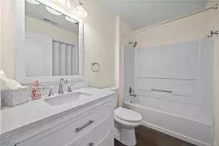 35873 Westminister Ave, North Ridgeville, OH 44039 - Photo 25