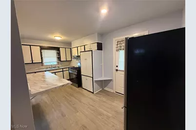 106 Selden Avenue, Akron, OH 44301 - Photo 5