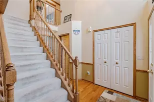 10191 Dayflower Dr, Twinsburg, OH 44087 - Photo 3