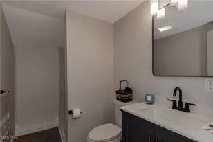 163 Hawthorne Dr, Painesville, OH 44077 - Photo 25