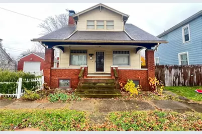 122 E 6th Street, Uhrichsville, OH 44683 - Photo 1