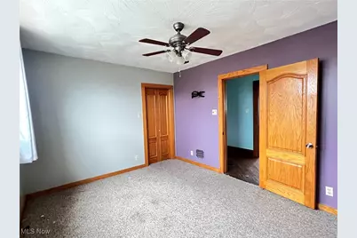 122 E 6th Street, Uhrichsville, OH 44683 - Photo 13