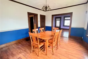 122 E 6th St, Uhrichsville, OH 44683 - Photo 7