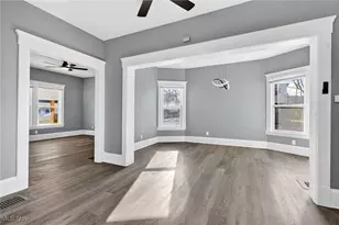 2202 E 100th St, Loveland, OH 44106 - Photo 9