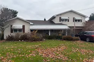 34 Iroquois St, Struthers, OH 44471 - Photo 3