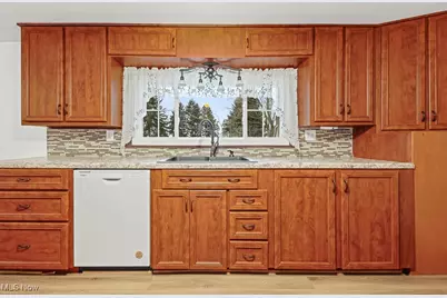 6290 15th Street NE, East Canton, OH 44730 - Photo 5