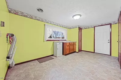 6290 15th Street NE, East Canton, OH 44730 - Photo 15