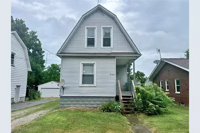 993 Concord Avenue, Akron, OH 44306 - Photo 1