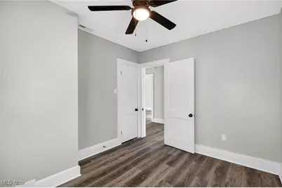 11209 Continental Avenue, Loveland, OH 44104 - Photo 25