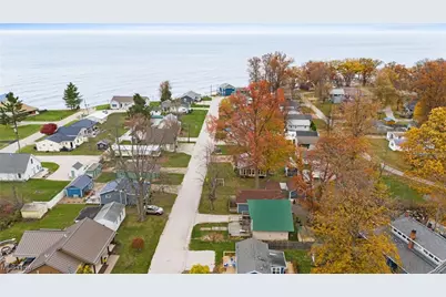 5825 Lake Road #9, Ashtabula, OH 44004 - Photo 21