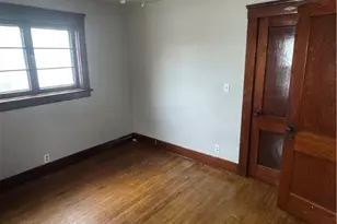 1029 W 10th St, Lorain, OH 44052 - Photo 7