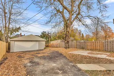 3299 Yorkshire Road, Loveland, OH 44118 - Photo 7