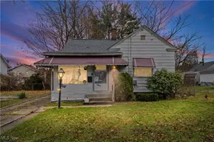 1067 Mercer Ave, Akron, OH 44320 - Photo 21