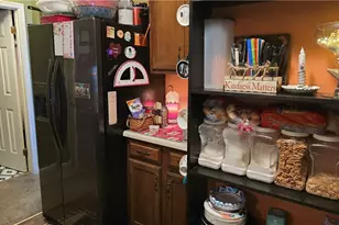 710 Belrock Ave, Belpre, OH 45714 - Photo 9