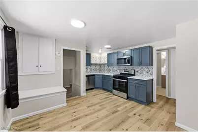 8 Shawondassee Drive, Timberlake, OH 44095 - Photo 9