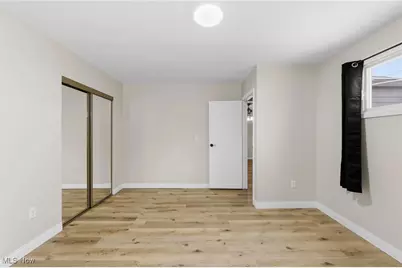 8 Shawondassee Drive, Timberlake, OH 44095 - Photo 13