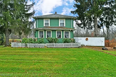 9210 Howland Springs Road SE, Howland, OH 44484 - Photo 1