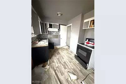 16901 Ridgeton Drive, Loveland, OH 44128 - Photo 5