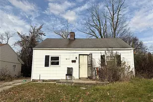 16901 Ridgeton Dr, Loveland, OH 44128 - Photo 9