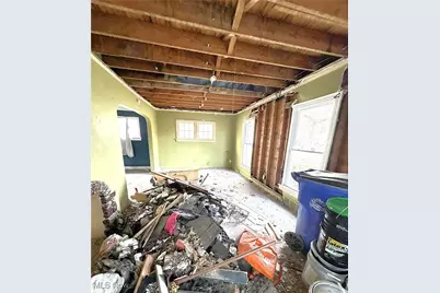 16901 Ridgeton Drive, Loveland, OH 44128 - Photo 3