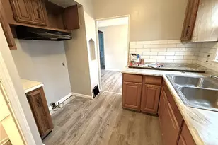 14914 Kingsford Ave, Loveland, OH 44128 - Photo 3