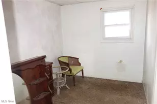 6090 Manchester Rd, New Franklin, OH 44319 - Photo 9